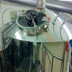 Wort brew system includes all equipment to production the wort